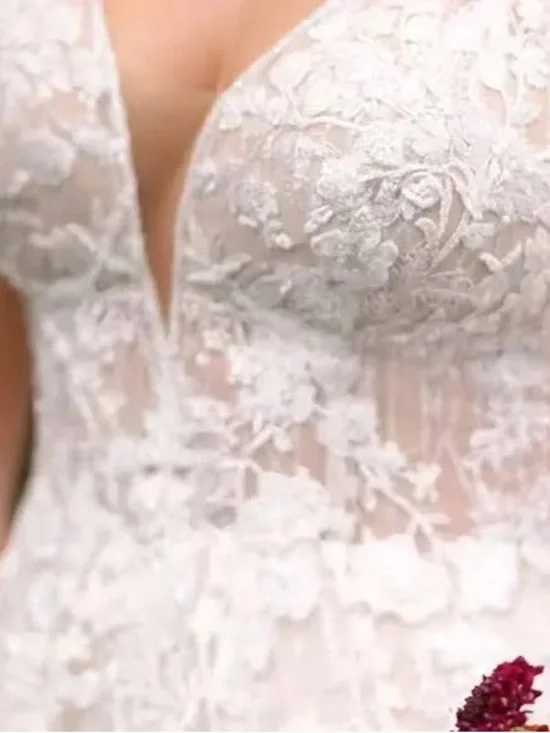 Essense of Australia D2840 Wedding A-Line Gown Size 12 - Picture 4 of 10